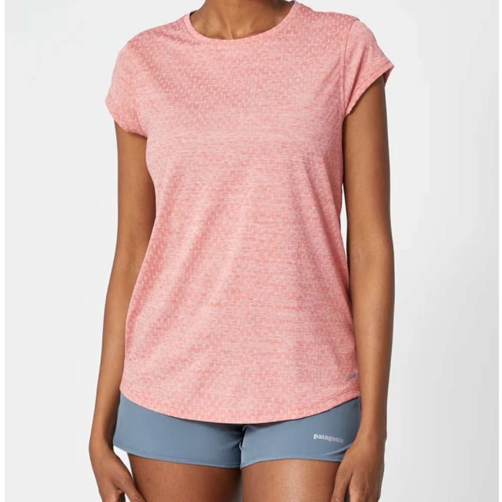 Patagonia Women's Ridge Flow Shirt (Pink)
